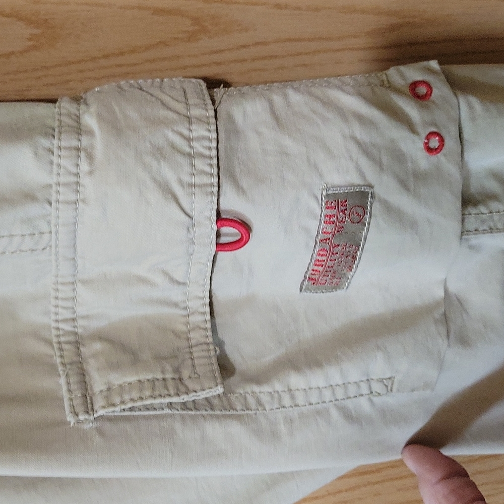 Cropped Nylon Pants - Picture 2 of 8
